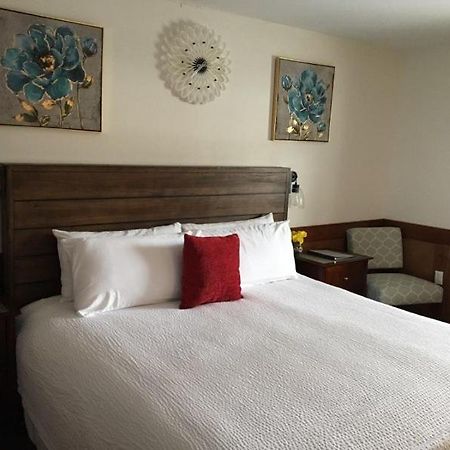 Atlantic Coast Inn เอลส์เวิร์ธ ภายนอก รูปภาพ
